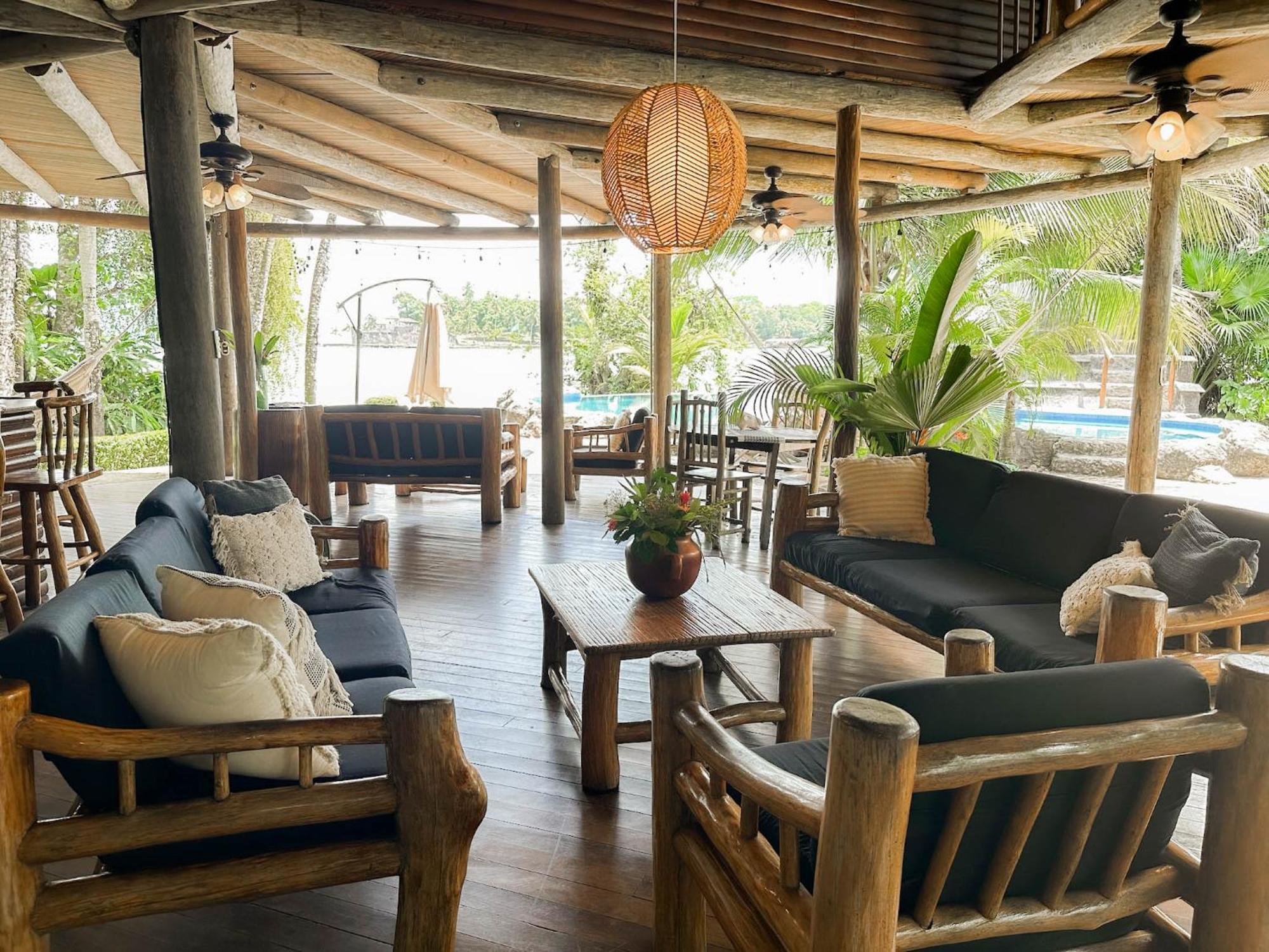 Casa Caribe Hotel Rio Dulce Bagian luar foto