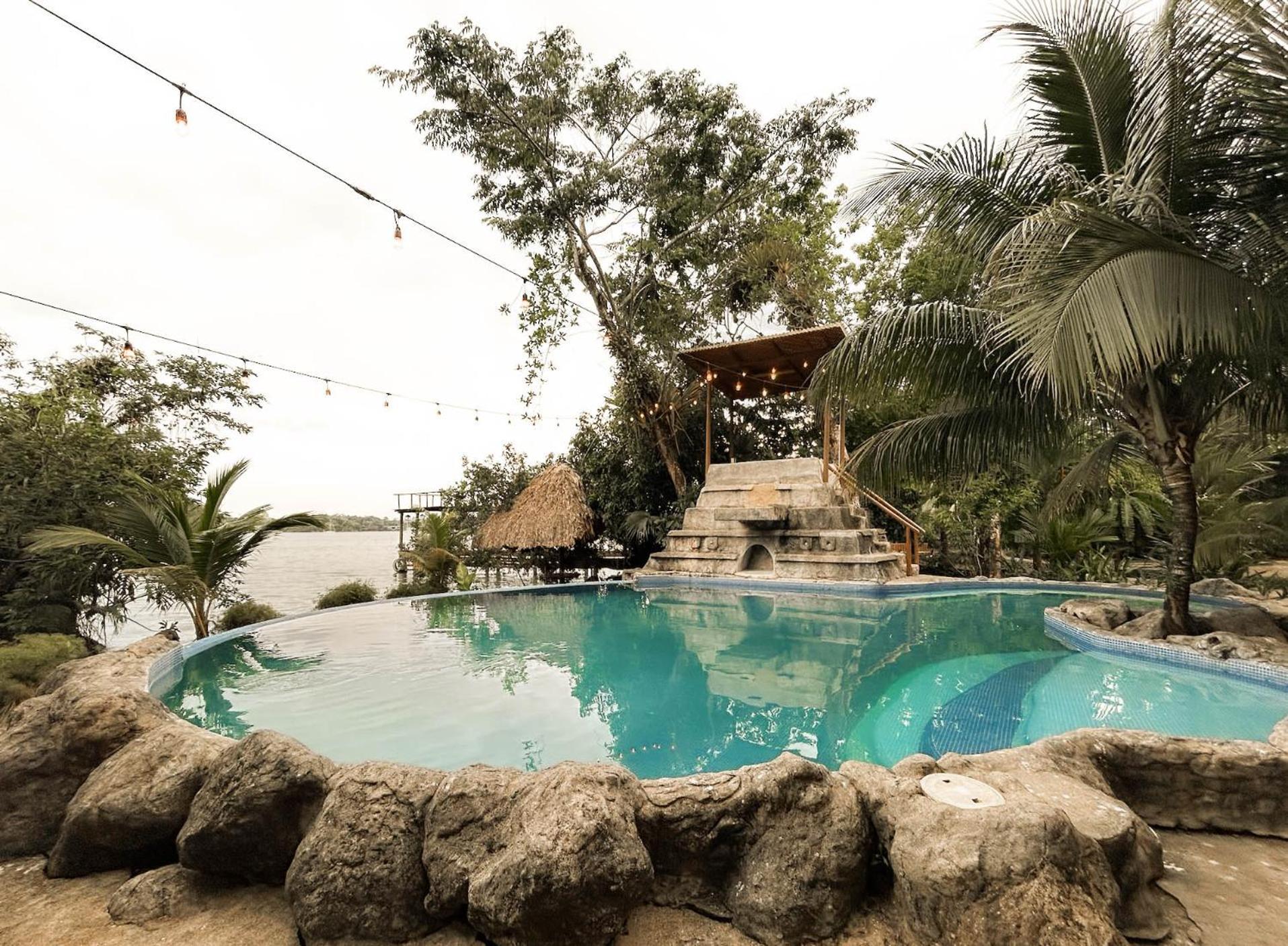 Casa Caribe Hotel Rio Dulce Bagian luar foto